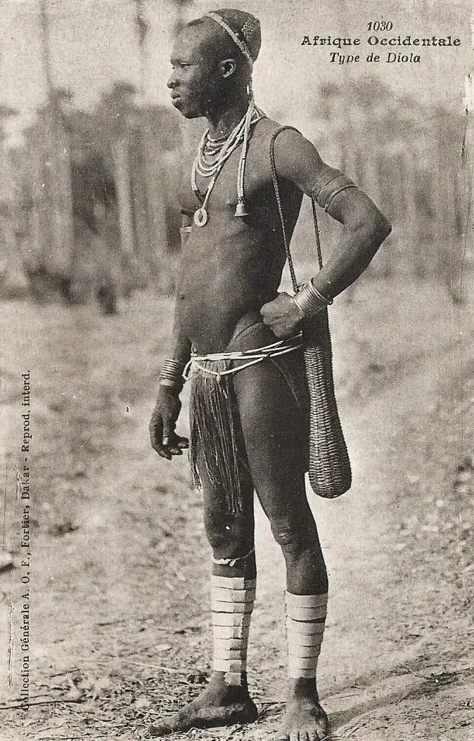 Postcard "Type de Diola," published by François-Edmond Fortier, early twentieth century